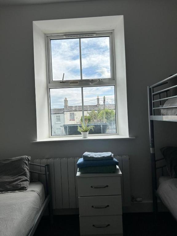 Sarsfield Hostel Dublin Exterior photo